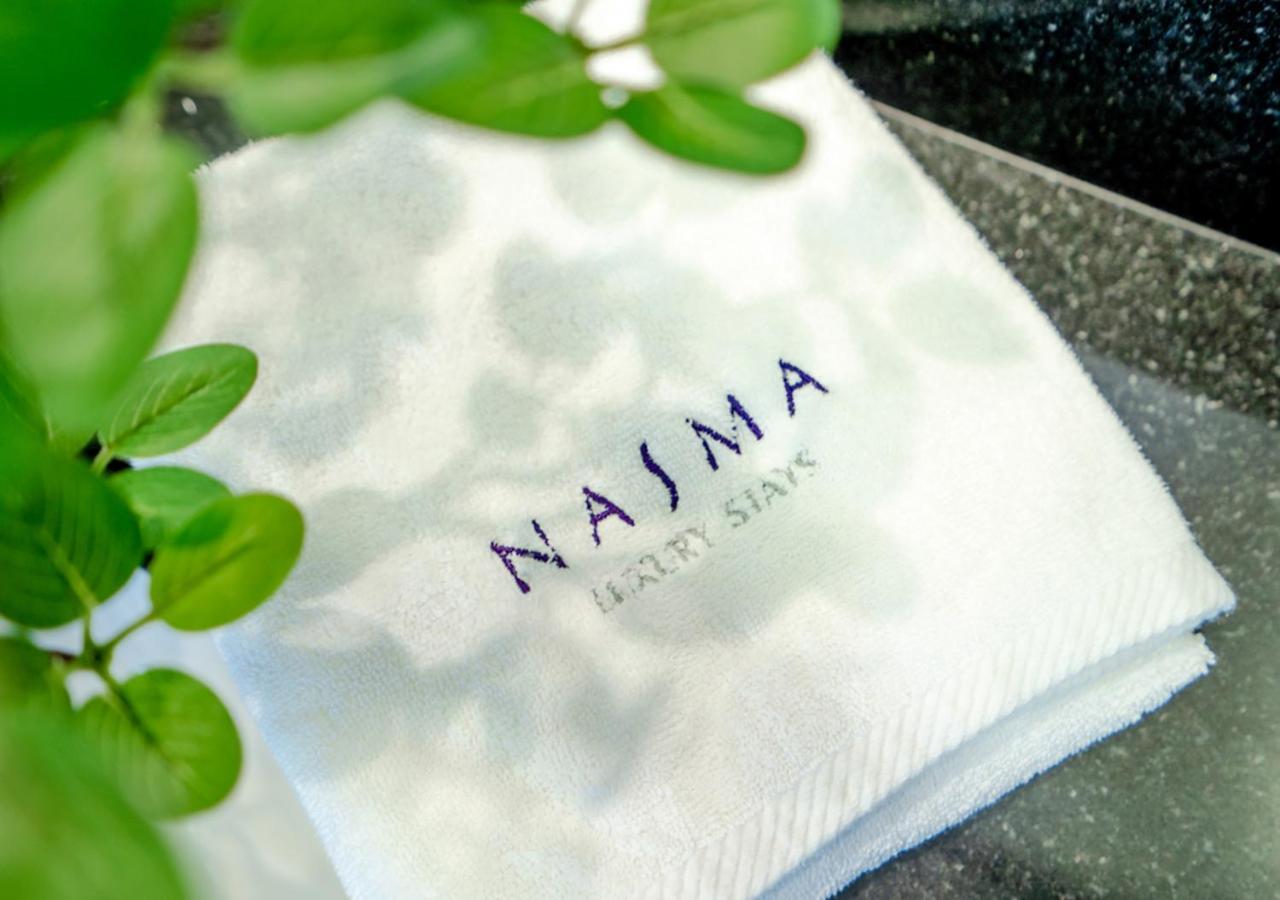 Nasma Luxury Stays - Cayan Tower Dubai Exterior photo