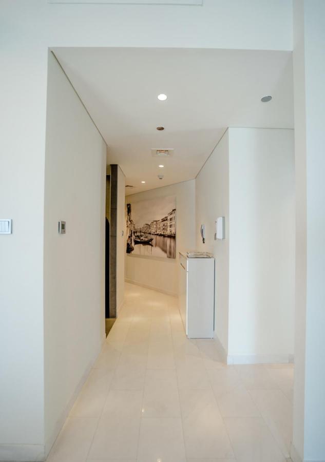 Nasma Luxury Stays - Cayan Tower Dubai Exterior photo